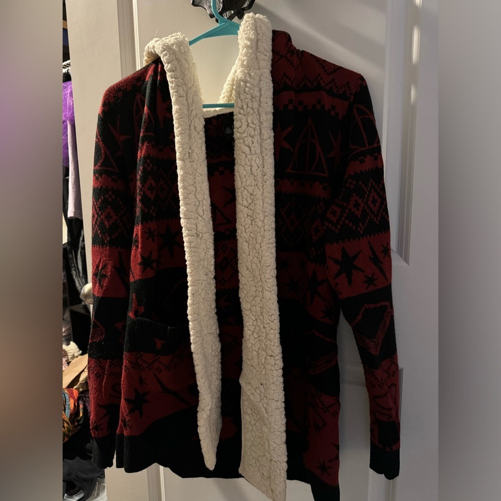 Harry Potter Cardigan a bit oversized